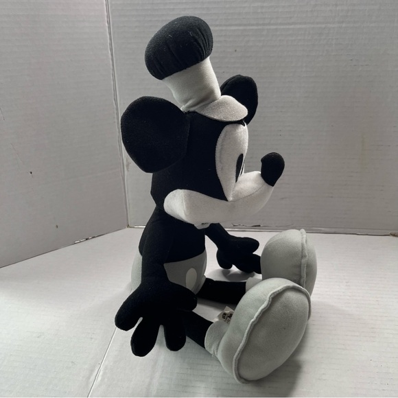MICKEY PLUSH DISNEY STORE STEAMBOAT RETRO BLACK AND WHITE - Picture 4 of 10